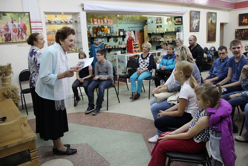 Вместе с песней: в Железногорске прошел вокальный мастер-класс для детей с ОВЗ