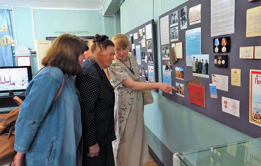 «МГОК - визитная карточка города»: в железногорском краеведческой музее открылась новая выставка
