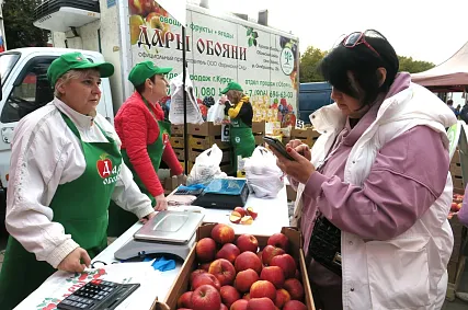 В День города в Железногорске открылась сельскохозяйственная ярмарка