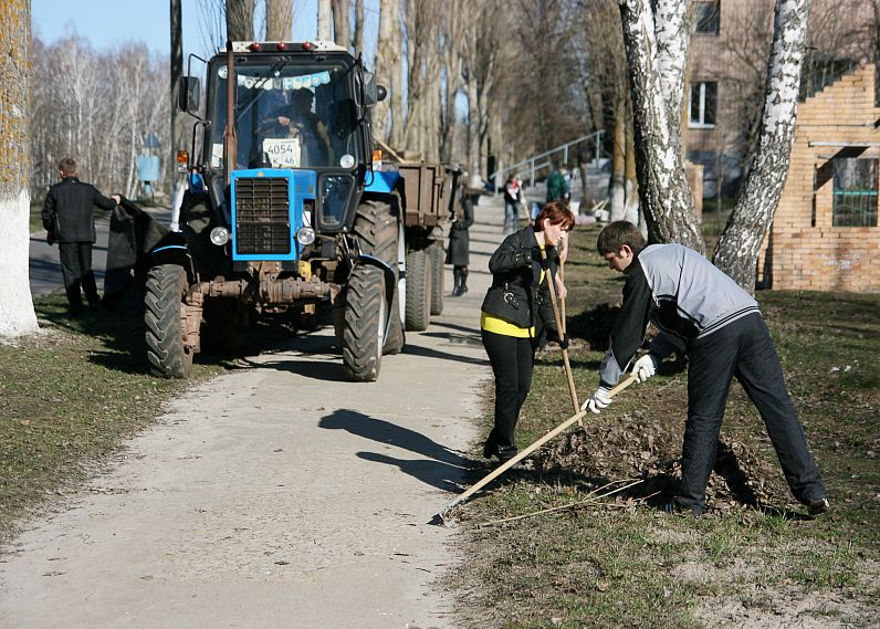 В Железногорске - весенняя уборка