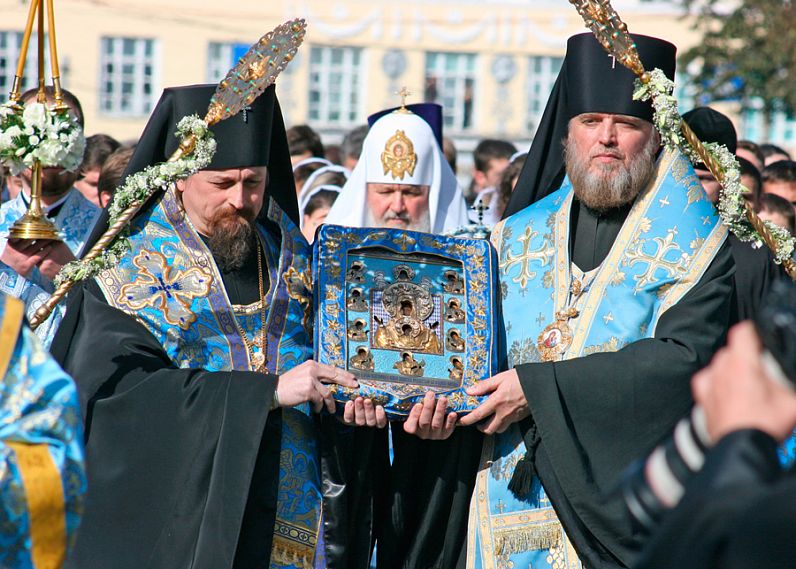 Куряне пройдут крестным ходом с Курской Коренной иконой Божией Матери «Знамение»
