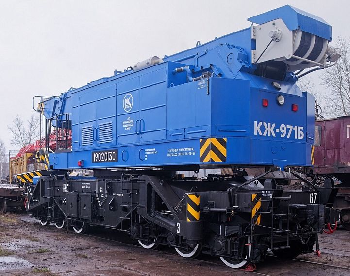 На Михайловский ГОК поступил современный железнодорожный кран повышенной грузоподъёмности