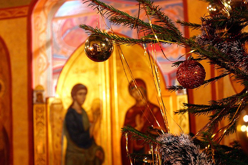 Община железногорского храма преподобного Сергия Радонежского приглашает горожан встретить вместе Рождество Христово