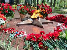 Хинштейн поручил создать в Железногорске Вечный огонь