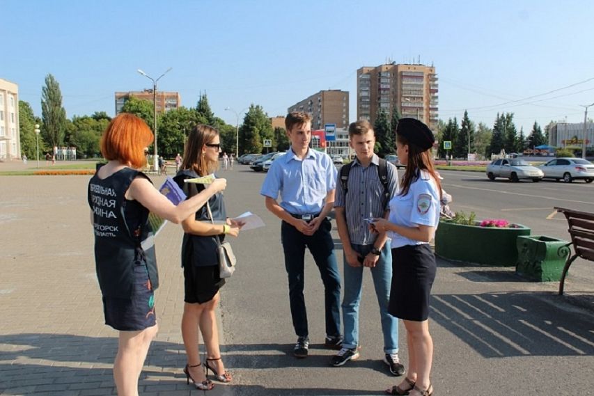 Вместе едины и непобедимы: дружинники Курской области помогают полиции