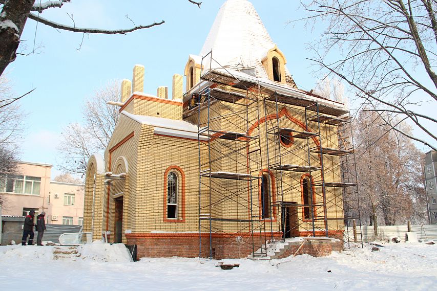 В Железногорске продолжается строительство храма Святой Варвары