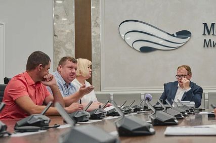 Задача – на максимум: на МГОКе прошли встречи руководителей с лидерами рабочих коллективов