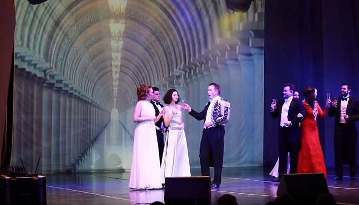 В Железногорске прошли гастроли Московского музыкального театра «Геликон-опера»