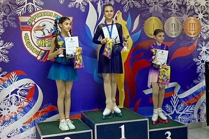Железногорская фигуристка Варвара Злобина покорила орловский лёд