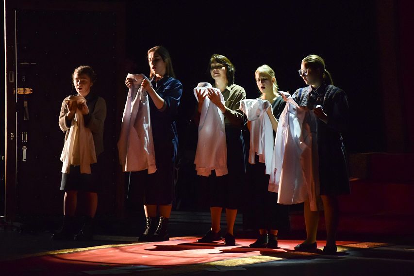 Кировский театр покажет в Железногорске два спектакля