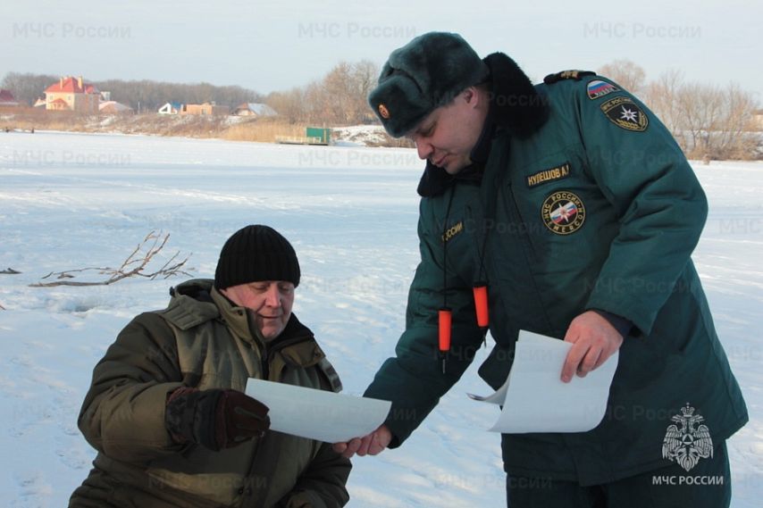 Спасатели напомнили железногорцам об опасностях мартовского льда на водоёмах 