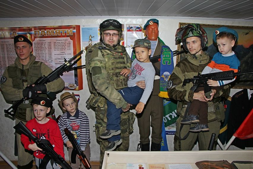 Железногорские малыши побывали на экскурсии в Музее воинской славы