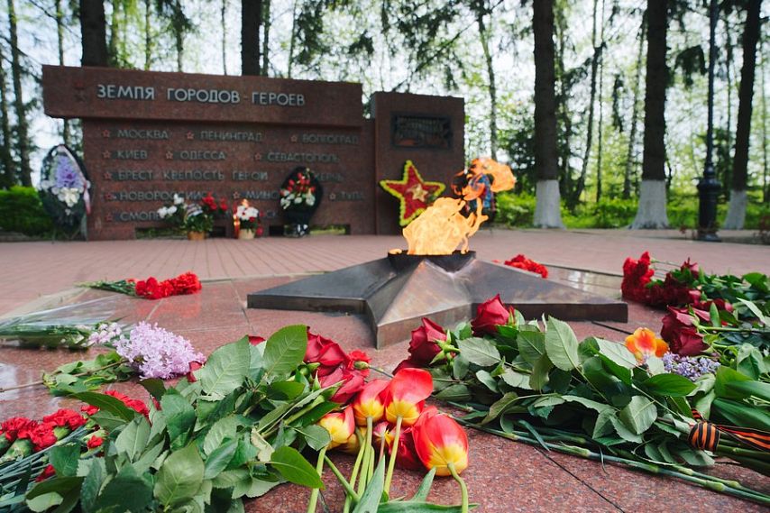 Железногорцы почтили память павших героев Великой Отечественной войны