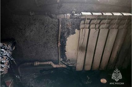 В Железногорске пожар потушила вода из расплавившейся батареи отопления