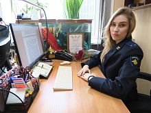 Защищать Отечество и украшать мир: праздничный февромарт Евгении Абеляшевой