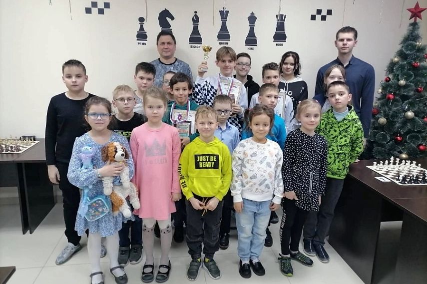 В Железногорске разыграли Зимний кубок по шахматам среди юношей и девушек