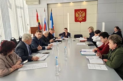 Итоги анкетирования железногорцев озвучили министру здравоохранения региона 