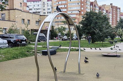 Доделают ли детскую площадку на Аллее поколений в Железногорске