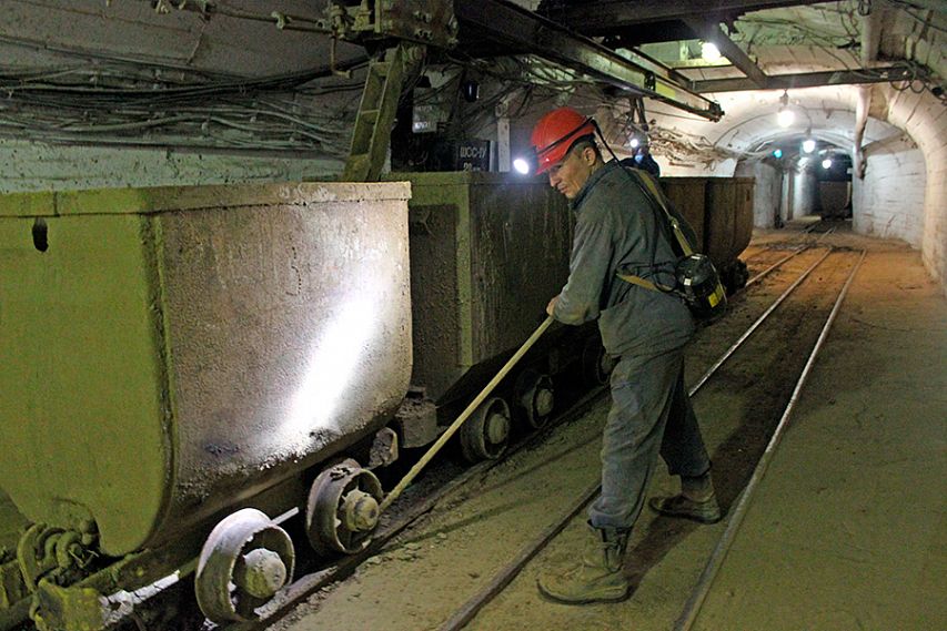 Железногорские шахтеры отмечают свой профессиональный праздник