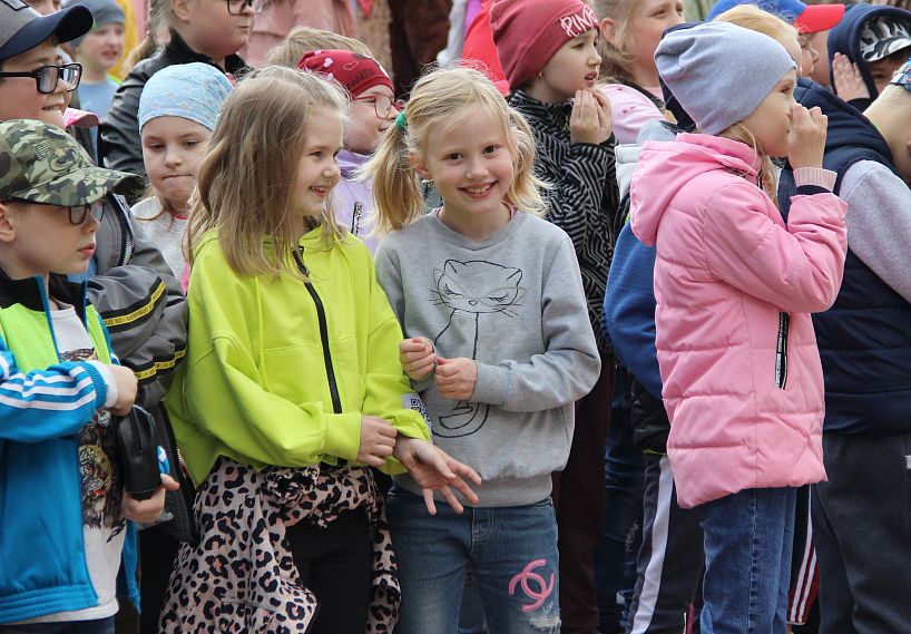 Улыбки, смех и позитив: в Железногорске отметили День защиты детей