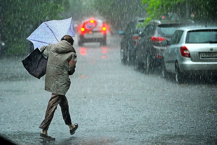 Дождь и шквалистый ветер — погода в Железногорске не радует