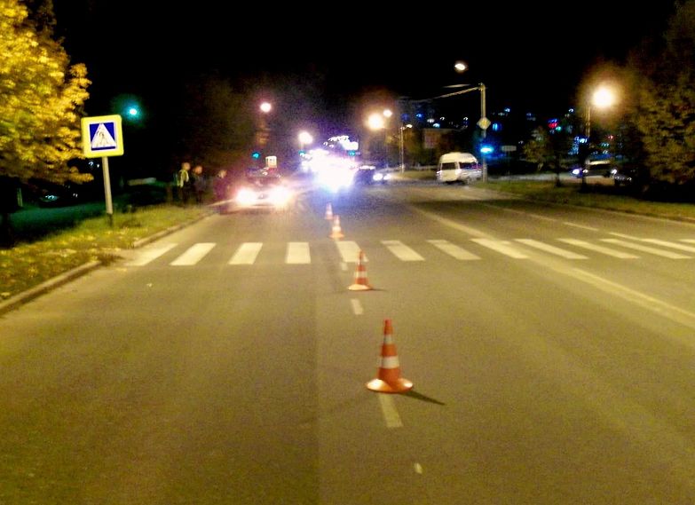Опасность вечерних прогулок: жительница Железногорска пострадала в ДТП