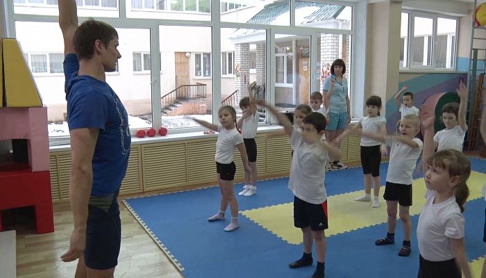 Авторы проекта «Будь готов» провели открытый урок физической культуры с дошколятами