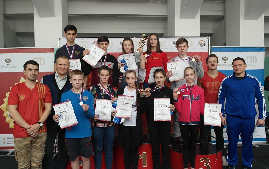 Команда железногорских школьников победила на региональном зимнем фестивале ГТО