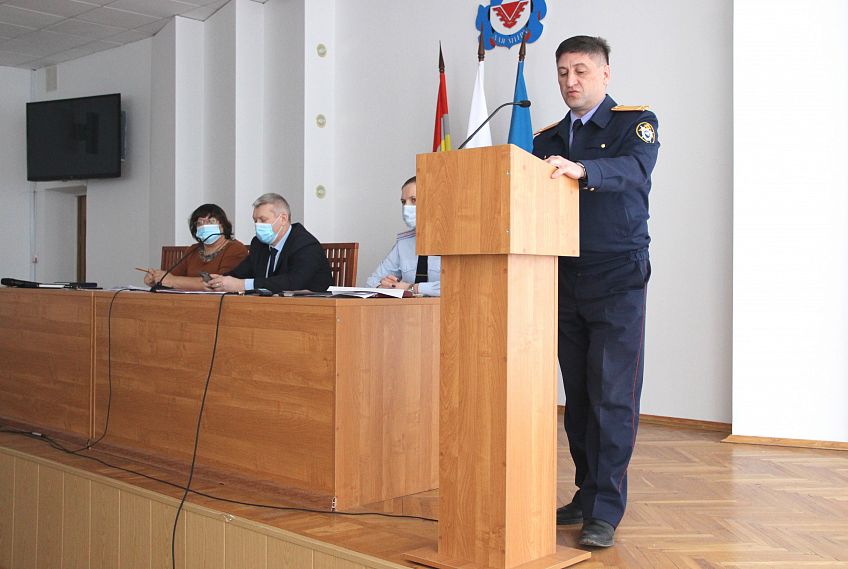 В Железногорске расследуют преступления в отношении детей