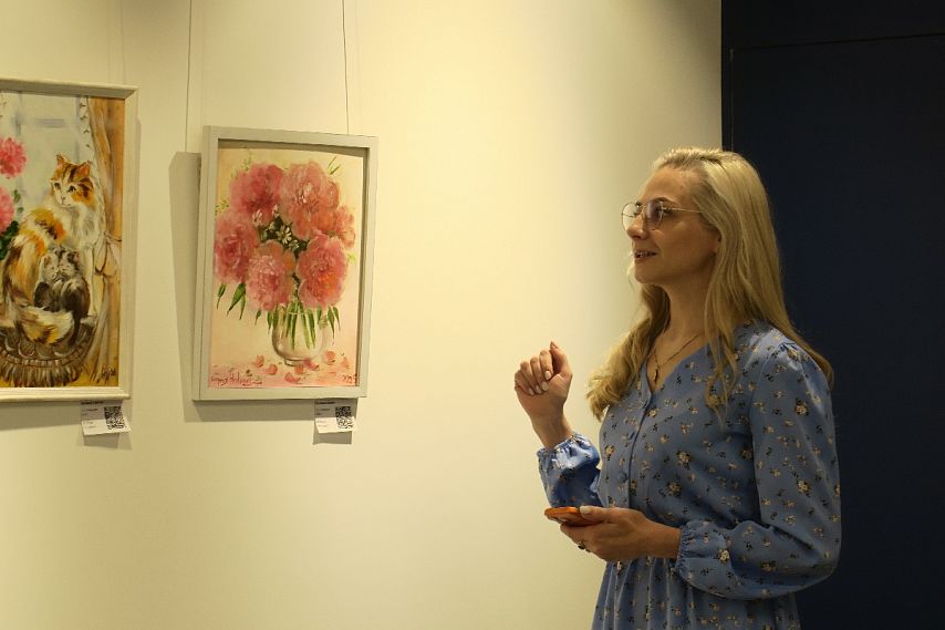 В Железногорске открылась выставка Софьи Новицкой