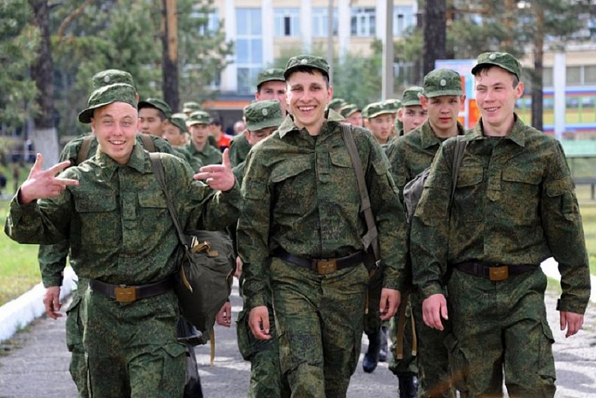 Жители Курской области все чаще в качестве профессии выбирают военную службу