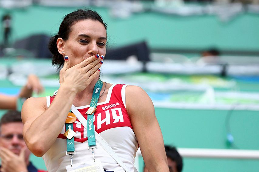 Елена Исинбаева меняет спортивную карьеру на политическую
