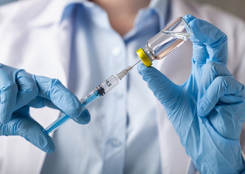 Можно ли отстранить сотрудника от работы за отказ от вакцинации?
