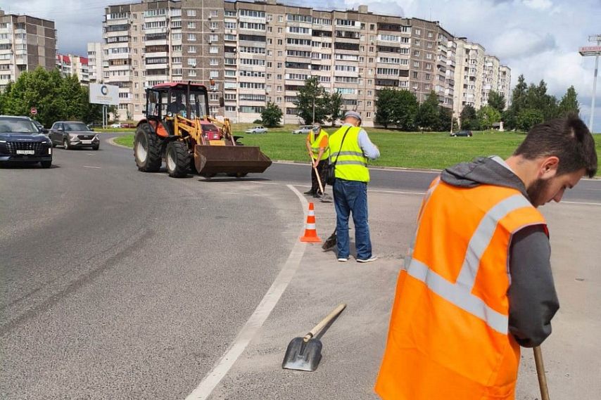 Ежедневно порядок на улицах Железногорска наводят около 90 человек 