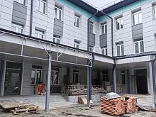 Ремонт Железногорской горбольницы в Больничном переулке завершат в ноябре-декабре 2026 года