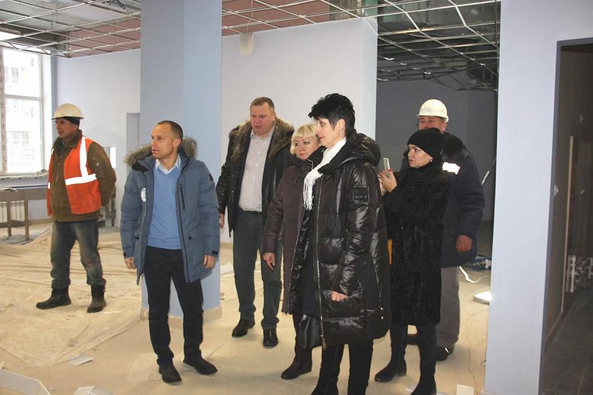 В Железногорске строители готовят к сдаче новую школу в 13-ом микрорайоне