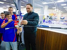 Железногорские школьники с ограниченными возможностями здоровья посетили центр по адаптивному спорту