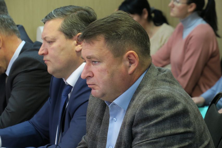Рабочие вопросы: состоялось очередное заседание Железногорской городской Думы