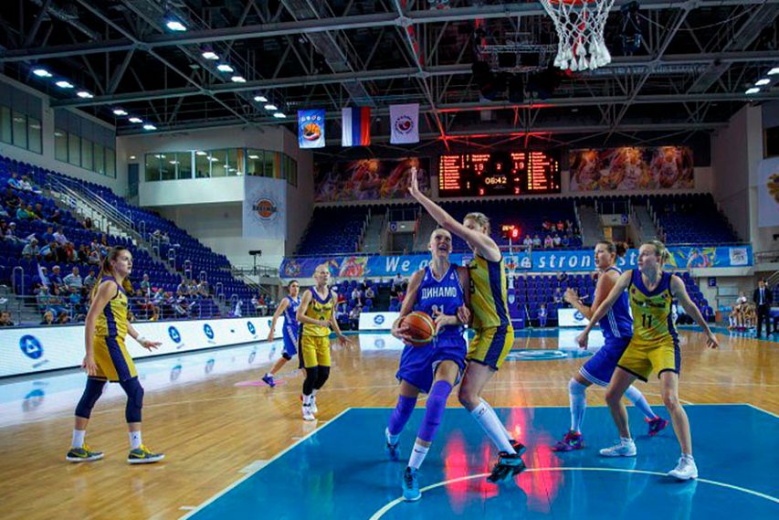 Курское «Динамо» одержало разгромную победу над «Вологдой-Чевакатой» в домашнем матче чемпионата России